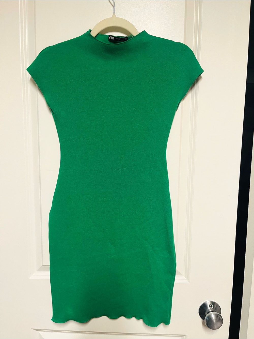 Zara Green Cap-Sleeve Bodycon Dress size small